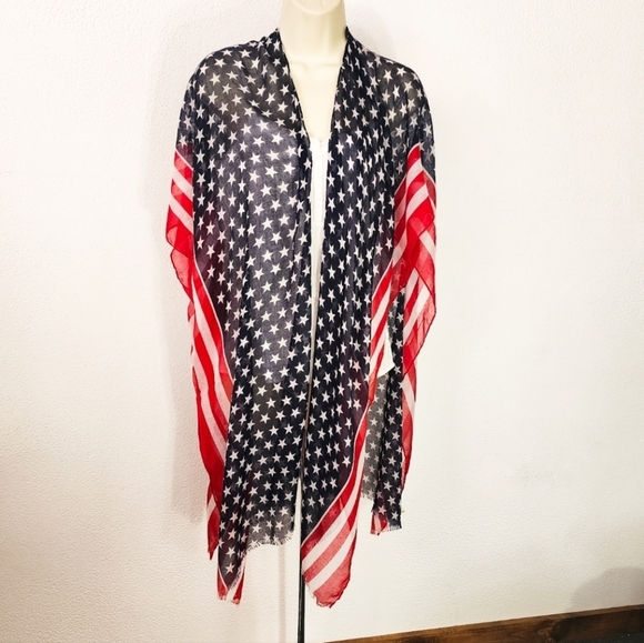 Coverup Patriotic Semi Sheer Stars And Stripes Red Size OS - Picture 5 of 10